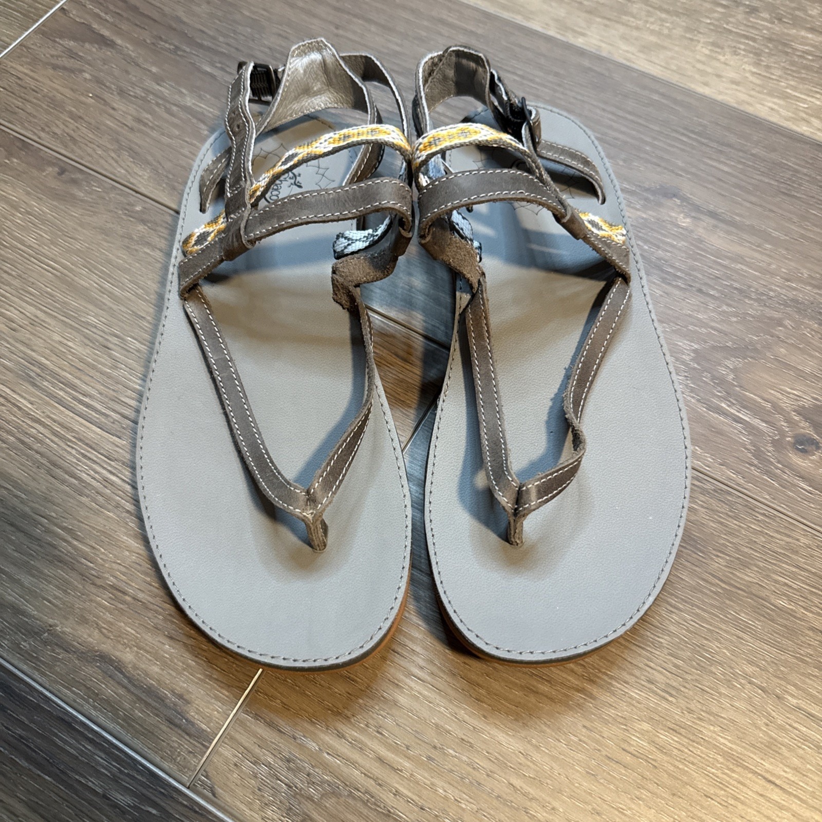 Chaco Sandals Women Sz 6 Loveland Strappy Multicolor Leather Buckle Gray Brown